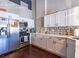 19 N 3rd St #5, Philadelphia, PA 19106