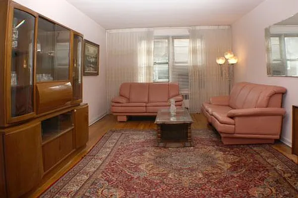 Sold by Fillmore | media 4