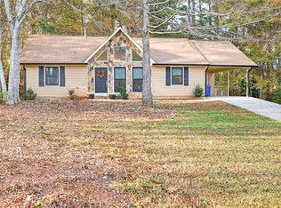 494 Spring St, Social Circle, GA 30025