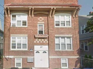 128 East Ave, Bridgeport, CT 06610