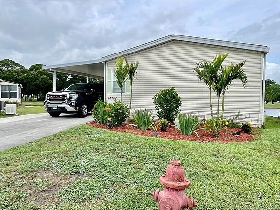 5th image of 16206 SW Indianwood Cir