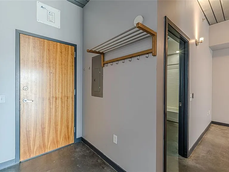 620 Glen Iris Dr NE #501 — Photo 29