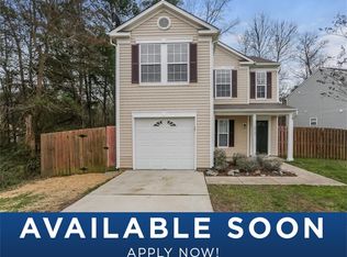 1815 Wilton Gate Dr, Charlotte, NC 28262