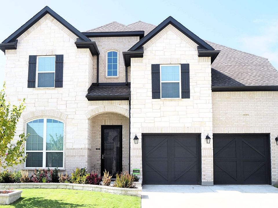 1st image of 321 Oak Hollow Way