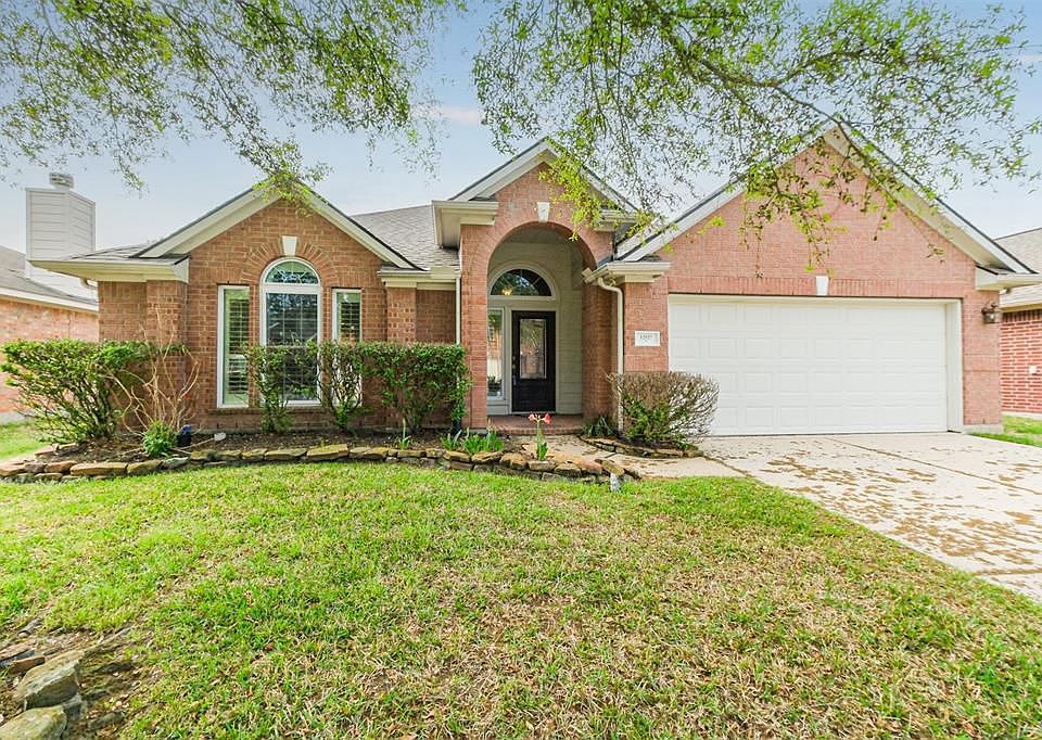 1st image of 12527 Cannonwood Ln
