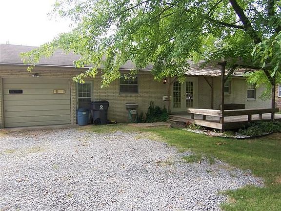 2nd image of 181 E Regent Dr