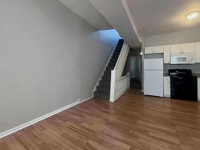 3329 Ridge Avenue — Photo 19