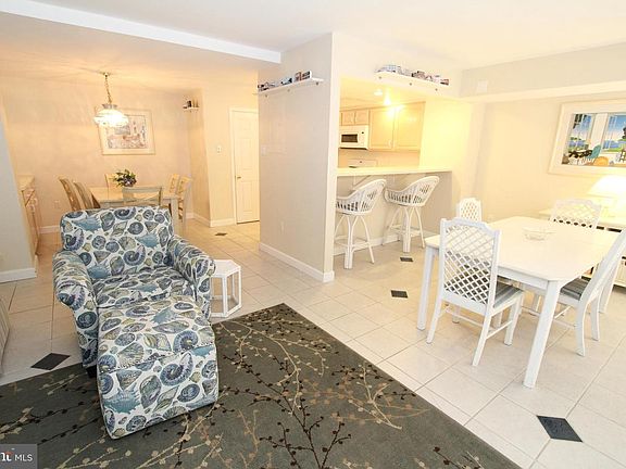 3rd image of 527 N Boardwalk Unit 203