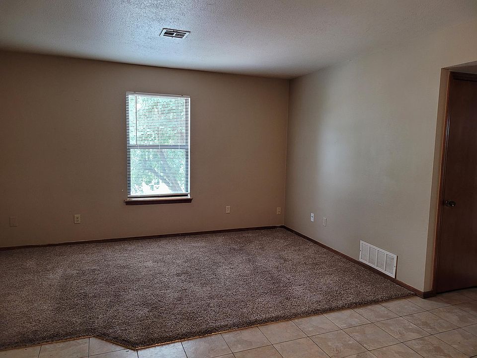 316 Vicksburg Cir APT 4, Norman, OK 73071 Zillow