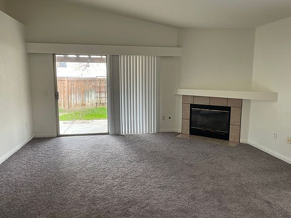 5th image of 1539 Eagle Mountain Pl