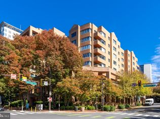 4801 Hampden Ln APT 104, Bethesda, MD
