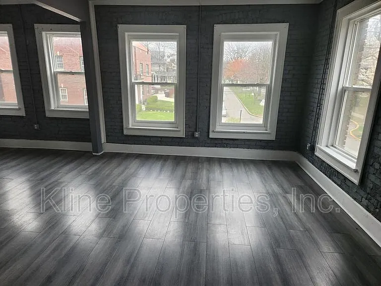1709.5 E Michigan St #10 — Photo 2