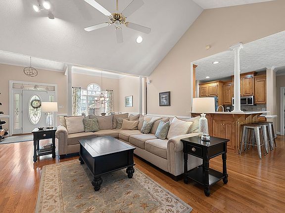 5th image of 1 Insley Cir