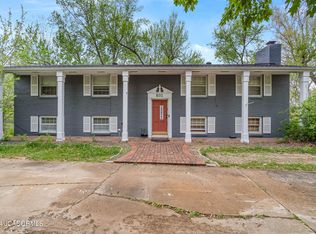601 Mesa Ave, Jefferson City, MO 65101