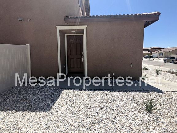 3rd image of 14147 Mustang Ct