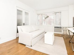 211 E 51st St APT 4C, New York, NY 10022