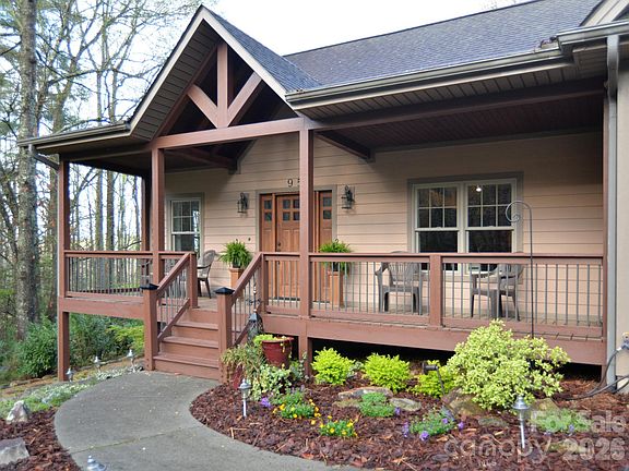 3rd image of 95 Creeks Edge Dr