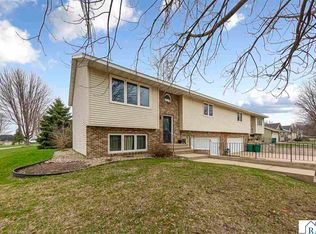 135 Barony Rd, Le Sueur, MN 56058
