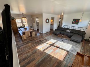 6885 W 69th Place, Arvada, CO 80003