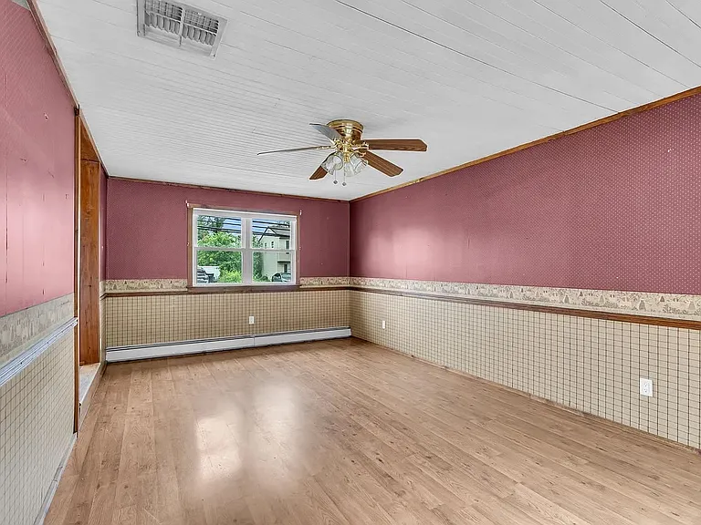 317 Beachwood Blvd — Photo 16