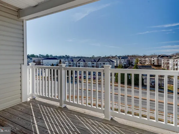 23560 F D R Blvd Unit 402, California, MD 20619