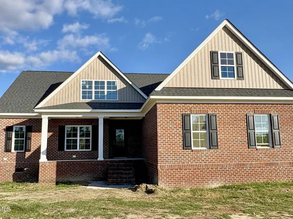7655 Sweetwater Drive, Nashville, NC 27856