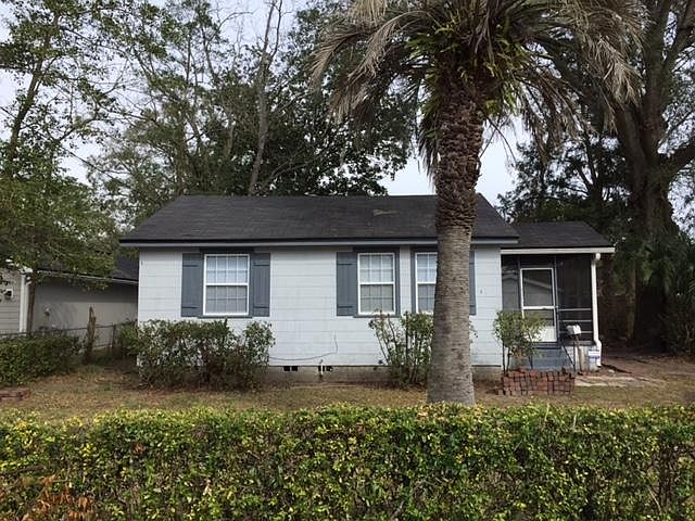1st image of 845 Bunker Hill Blvd