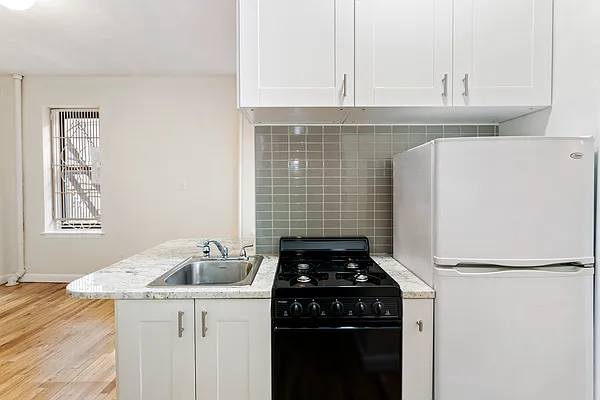 Rented by Douglas Elliman | media 13