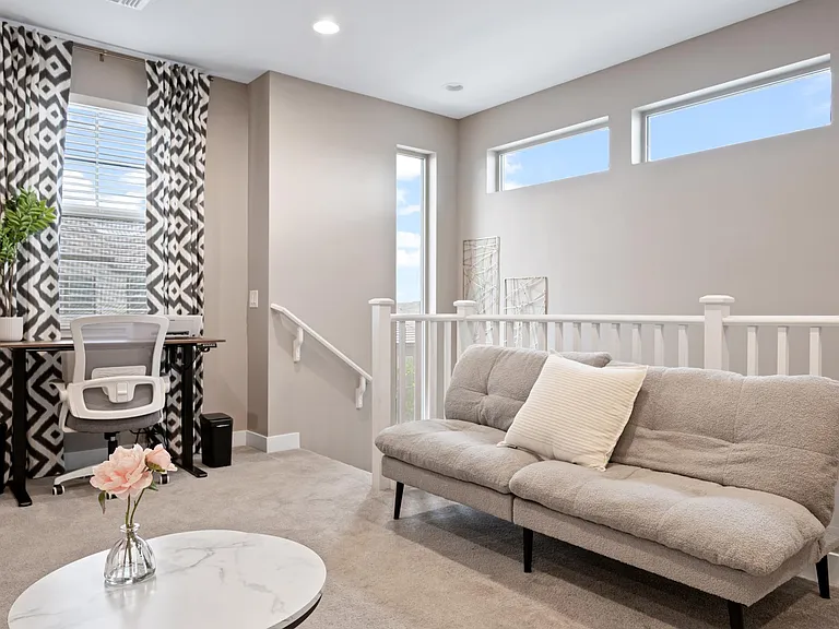 1934 E Wisteria Dr — Photo 16