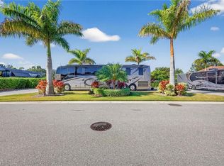 13392 Golden Palms CIR, FORT MYERS, FL 33913