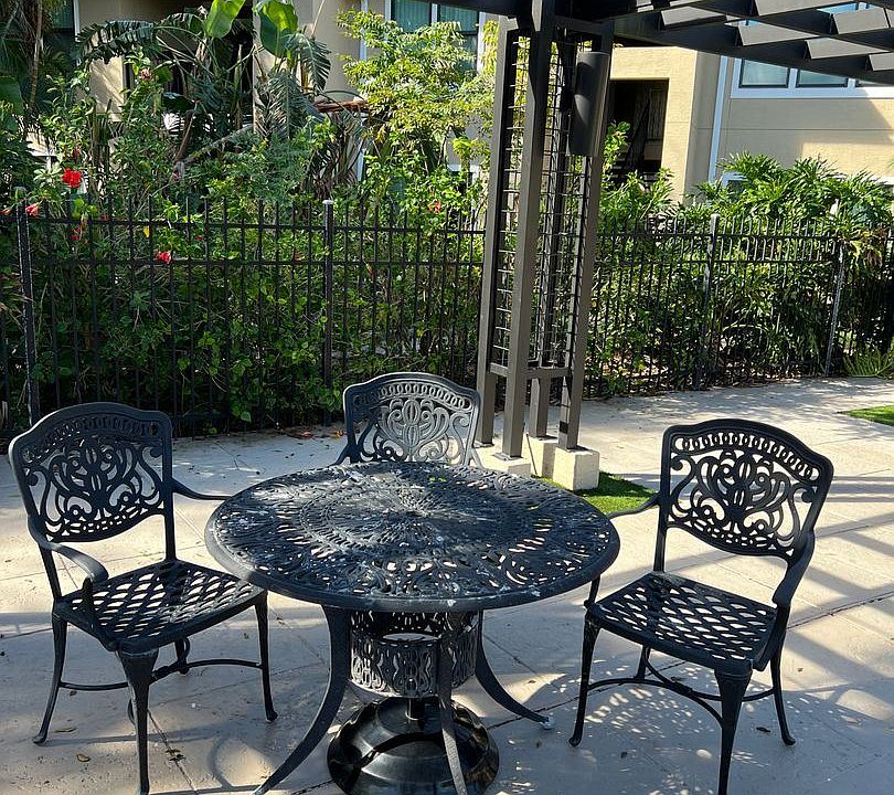1st image of 4021 Crockers Lake Blvd #15