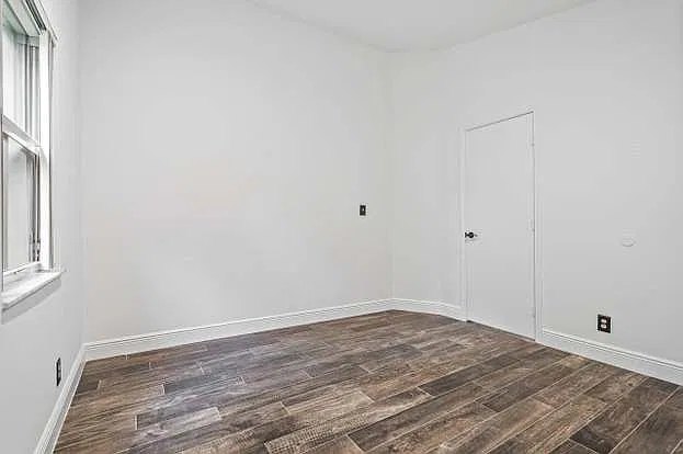 4 bed, 2.5 bath, 2693 sqft, $7,500 — Photo 4