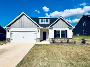 714 Lindsey Brooke Trce, Bonaire, GA 31005