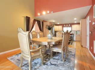 125 Forrest Ave, Shirley, NY 11967
