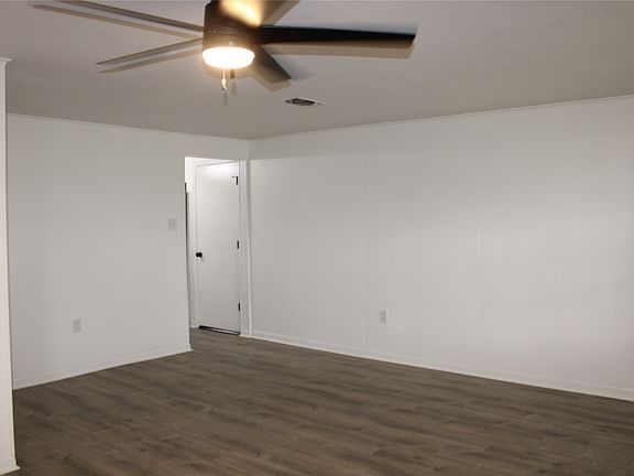 3rd image of 3425 County Road 592