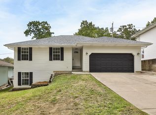 132 Maplewood Dr, Branson, MO 65616