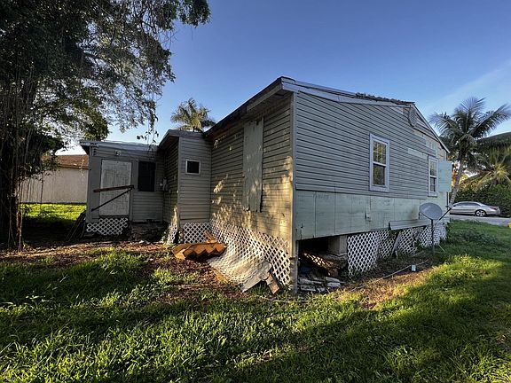 2nd image of 339 Banyan Avenue