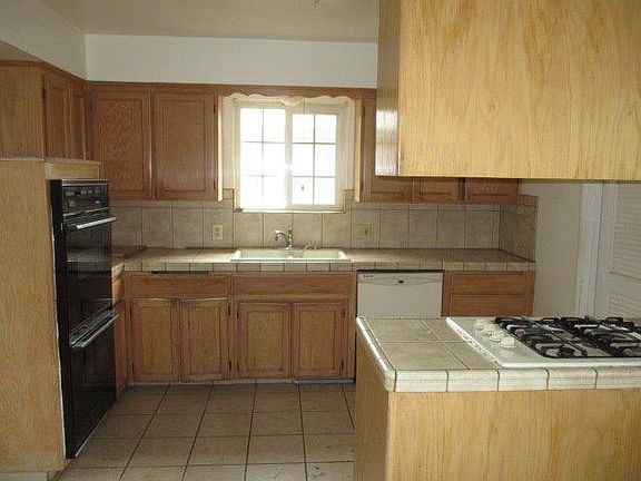 2nd image of 6530 N 8th St
