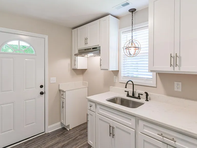 758 Tigler Ct — Photo 16