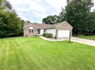 50716 Wimbledon Ct, South Bend, IN 46637