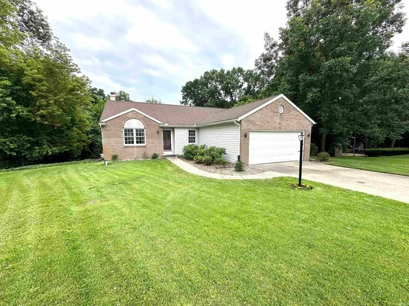 50716 Wimbledon Ct, South Bend, IN 46637