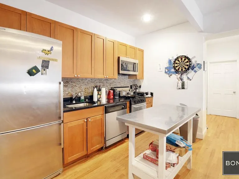 207 2nd Ave #2R — Photo 12