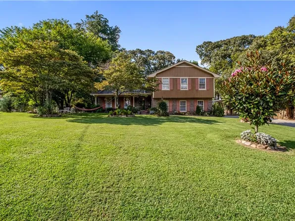 1721 Driftwood Pl, Snellville, GA 30078
