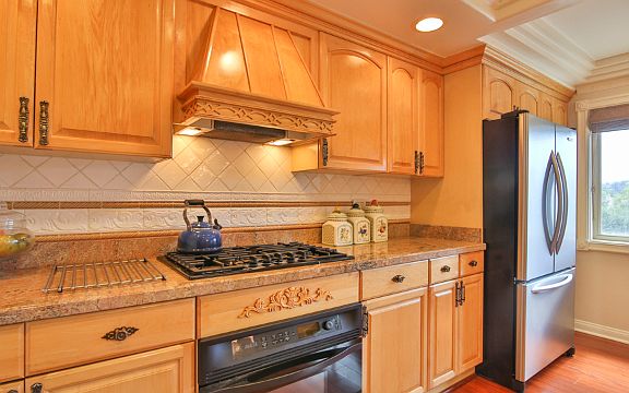 4th image of 17150 Burbank Blvd Unit 24