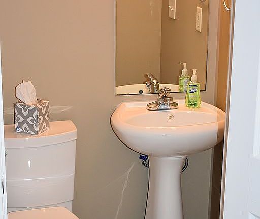 4th image of 1302 S Cobble Creek Cir