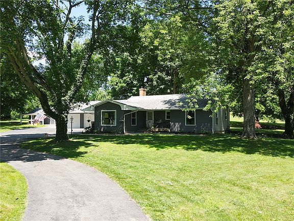 3rd image of 3090 Griffin Rd