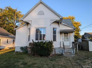 312 N Harrison St, Litchfield, IL 62056