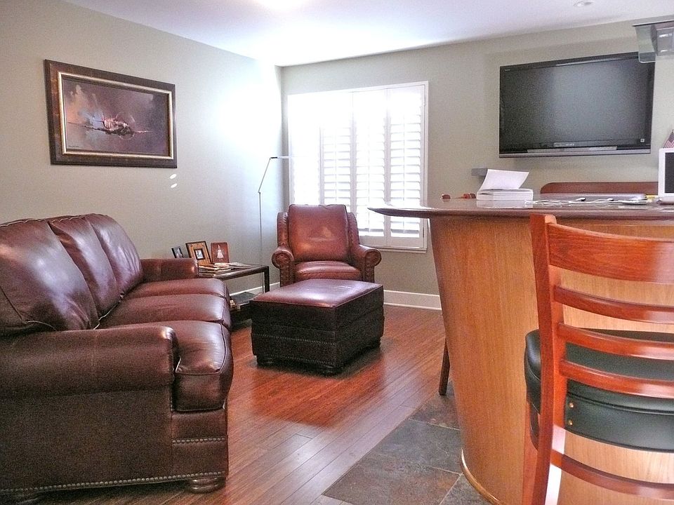 1st image of 17230 Palisades Cir