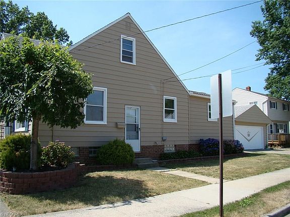 3rd image of 500 E 305th St