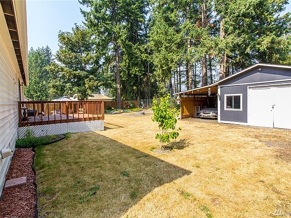 5th image of 19709 69th Avenue Ct E